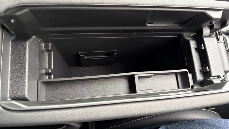 Volkswagen Passat 1.5 eTSI R-Line 5dr DSG Petrol Estate